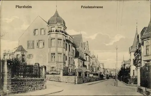 Ak Pforzheim im Schwarzwald Baden Württemberg, Blick in die Friedenstraße, Häuser