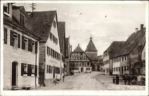 Ak Cadolzburg im Kreis Fürth Mittelfranken, Blick auf den Marktplatz, Fachwerkhaus, Gasthaus