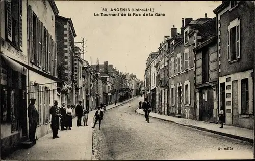 Ak Ancenis Loire Atlantique, Le Tournant de la Rue de la Gare