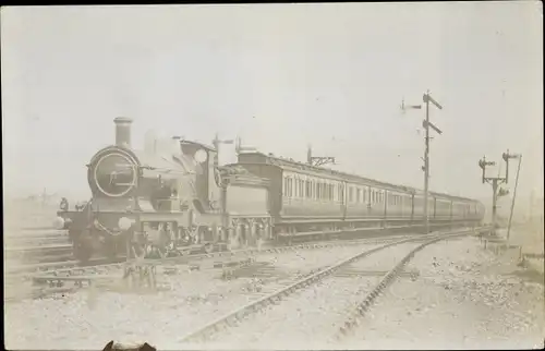 Ak Britische Eisenbahn, Dampflok, Tender 3050 Royal Sovereign