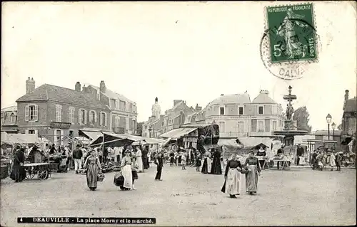 Ak Deauville Calvados, La place Morny et le marche