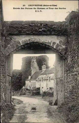Ak Chevreuse Yvelines, Entrée des Ruines du Château et Tour des Gardes