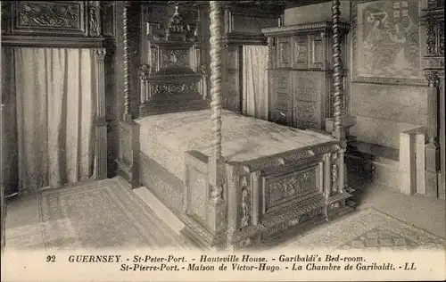 Ak Kanalinsel Guernsey, St Peter Port, Hauteville House, Garibaldis Bed Room