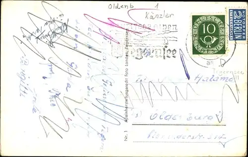 Künstler Ak Tegernsee in Oberbayern, Bräustüberl, dicker Mann, Hund, Bierfässer