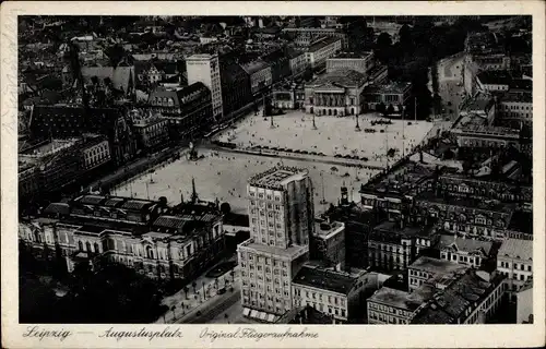 Ak Leipzig, Luftbild vom Augustusplatz