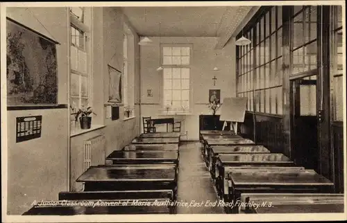 Ak Fichley Greater London, Junior Classroom, School Convent of Marie Auxiliatrice