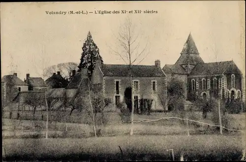 Ak Volandry Maine et Loire, L'Église