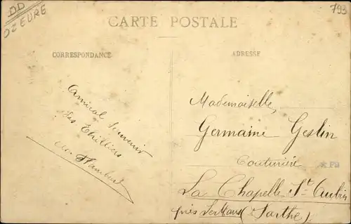 Ak Les Thilliers En Vexin Eure, Gendarmerie et Route de Bordeaux St. Clair