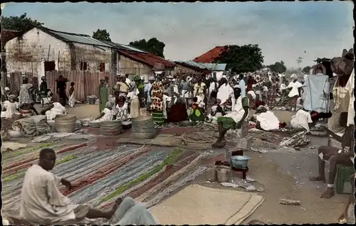 Ak Abidjan Elfenbeinküste, Le Marche de Treichville