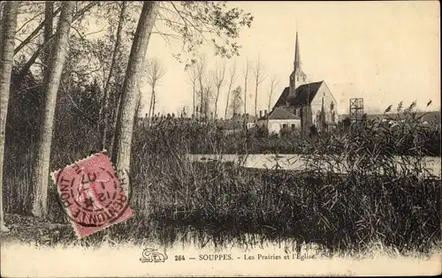 Ak Souppes sur Loing Seine et Marne, Les Prairies et l'Église