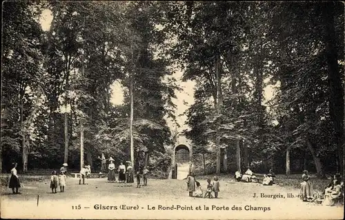 Ak Gisors Eure, Le Rond Point et la Porte des Champs