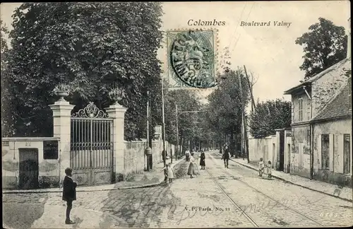 Ak Colombes Hauts de Seine, Le boulevard Valmy