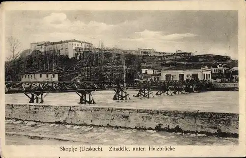 Ak Skopje Üsküb Mazedonien, Zitadelle, unten Holzbrücke