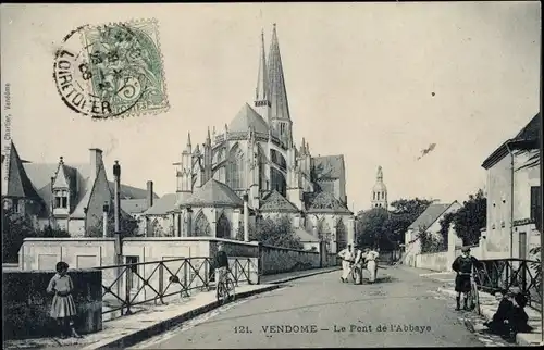 Ak Vendôme Loir et Cher, Le Pont de l'Abbaye, Église