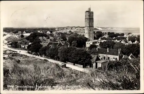 Ak West Terschelling Friesland Niederlande, Panorama met De Brandaris