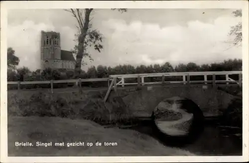 Ak Brielle Südholland, Singel met gezicht op de toren