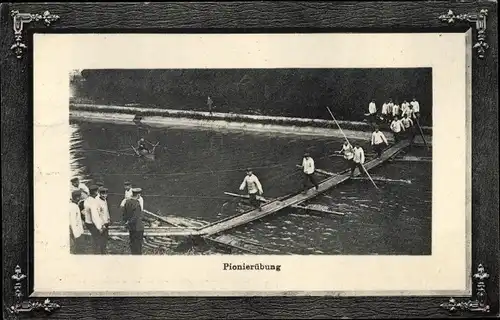 Passepartout Ak Pionierübung, Brücke, Fluss