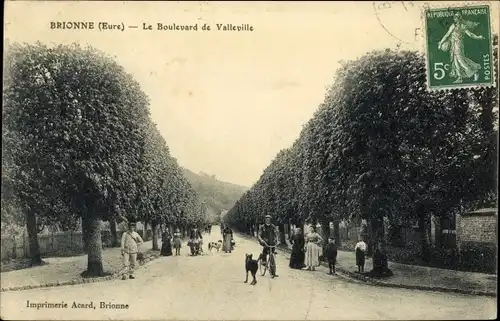 Ak Brionne Eure, Le Boulevard de Valleville