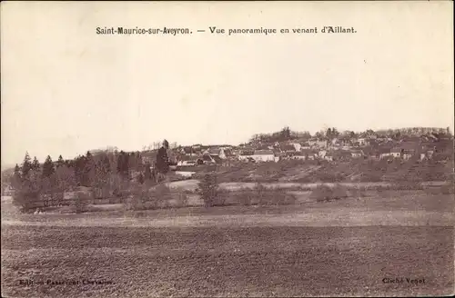 Ak Saint Maurice sur Aveyron Loiret, Vue panoramique en venant d'Aillant