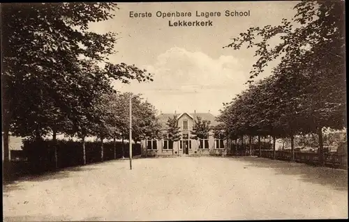 Ak Lekkerkerk Südholland, Eerste Openbare Lagere School