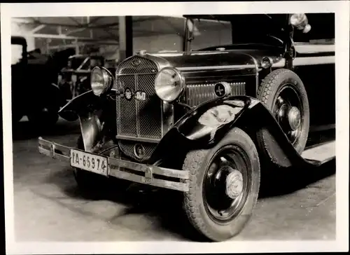 Mini Foto Automobil, Limousine, in der Werkstatt, Kennzeichen IA 65974