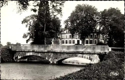 Ak La Ferté Saint Cyr Loir et Cher, Château