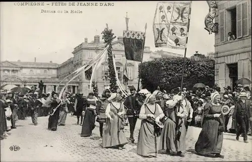 Ak Compiègne Oise, Fêtes de Jeanne d'Arc, Dames de la Halle