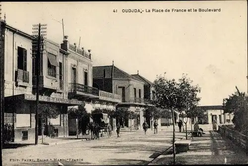 Ak Oudjda Oujda Marokko, La Place de France et le Boulevard