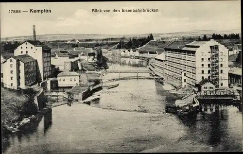 Ak Kempten im Allgäu Schwaben, Blick von den Eisenbahnbrücken