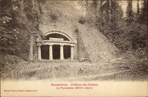Ak Mauperthuis Seine et Marne, Château des Coteaux, La Pyramide