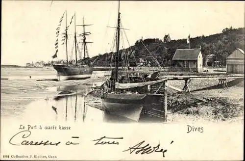Ak Dives Calvados, Le Port à marée basse
