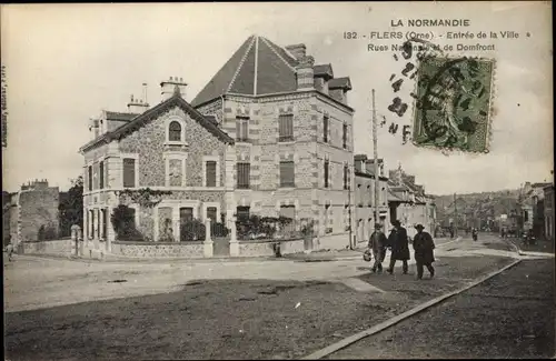 Ak Flers Orne, Entrée de la Ville, Rues Nationale et de Domfront