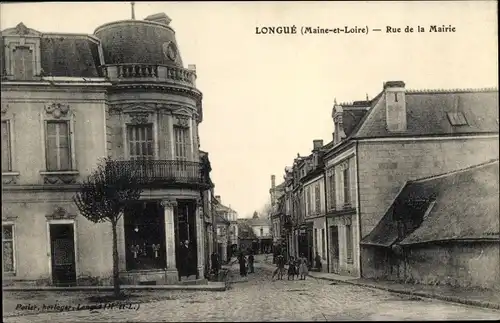 Ak Longué Maine et Loire, Rue de la Mairie
