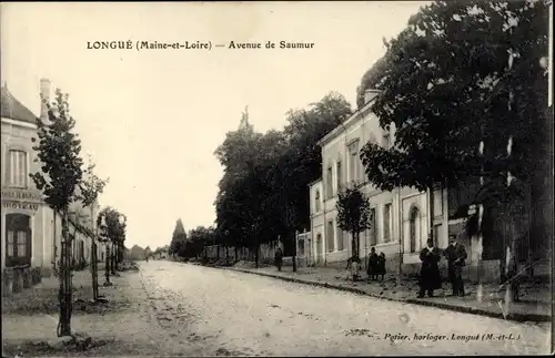 Ak Longué Maine et Loire, Avenue de Saumur