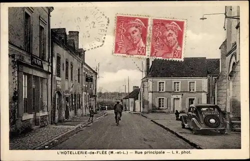 Ak L'Hôtellerie de Flée Maine et Loire, Rue principale