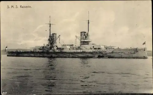 Ak Deutsches Kriegsschiff, SMS Kaiserin, Kaiserliche Marine, Ansicht Steuerbord