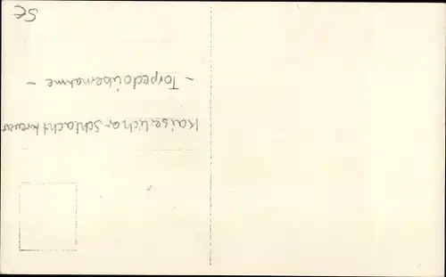 Ak Kaiserliche Marine, Deutsches Kriegsschiff, Torpedoübernahme