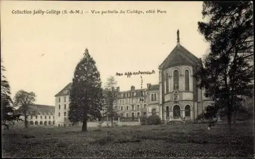 Ak Juilly Seine et Marne, Vue partielle du Collège, Parc