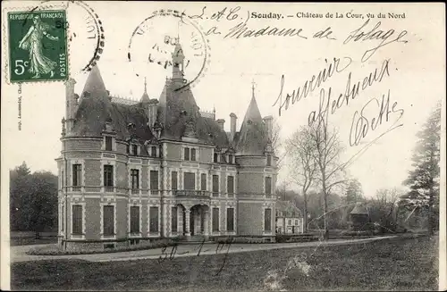 Ak Souday Loir et Cher, Château de la Cour, vu du Nord, pelouse