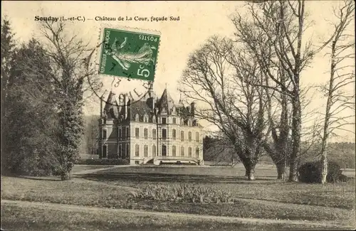 Ak Souday Loir et Cher, Château de la Cour, facade sud, pelouse