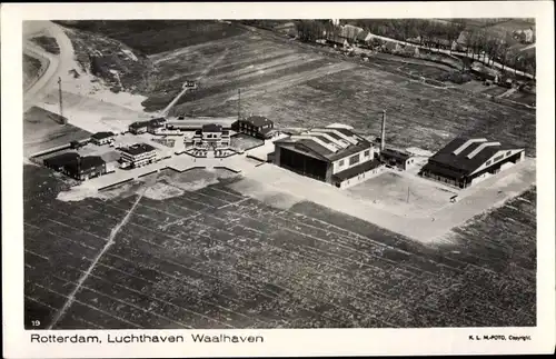 Ak Rotterdam Südholland Niederlande, Flughafen, Fliegeraufnahme