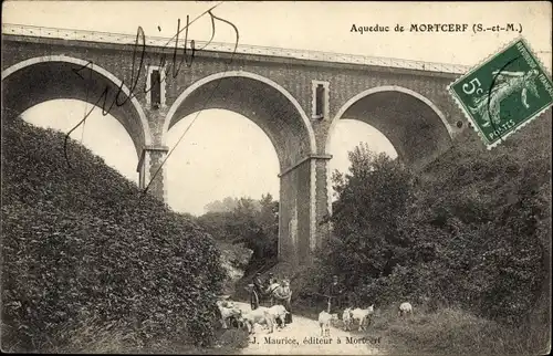 Ak Mortcerf Seine et Marne, Aqueduc