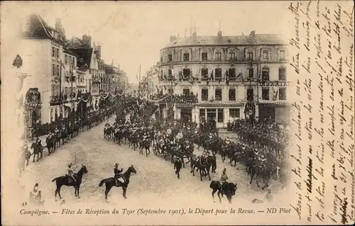 Ak Compiègne Oise, Fêtes de Réception du Tzar, le Départ pour la Revue