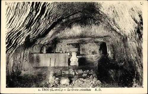 Ak Troo Loir et Cher, Grotte cristallisée, vue Intérieure