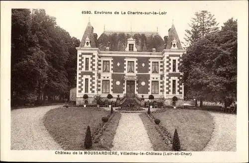 Ak Villedieu le Chateau Loir et Cher, Château de la Moussardière, vue de face