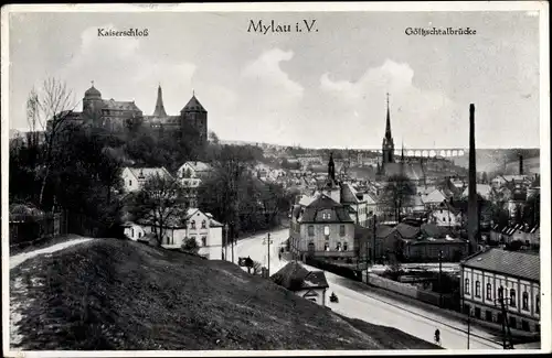 Ak Mylau Reichenbach, Kaiserschloss mit Göltzschtalbrücke im Hintergrund