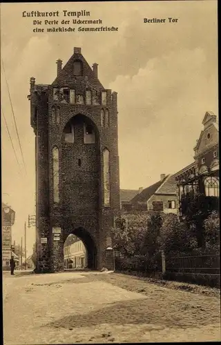 Ak Templin in der Uckermark, Berliner Tor