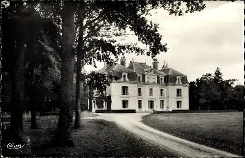 Ak Bracieux Loir et Cher, Château des Haies, vue extérieure, voie