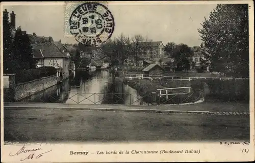 Ak Bernay Eure, Les bords de la Charentonne, Boulevard Dubus