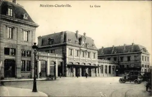 Ak Charleville Mézières Ardennes, La Gare